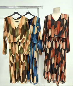 India Plisse V Maxi Dress