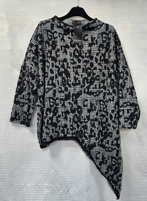 Asymmetric Lace Hem Textured Top