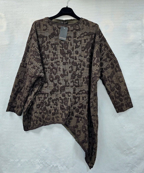 Asymmetric Lace Hem Textured Top