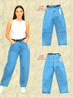 Balloon Light Wash Denim Jeans with Black Belt