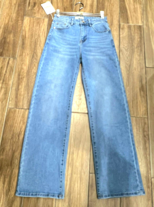 Light Wash Wide Leg Voggo Jeans