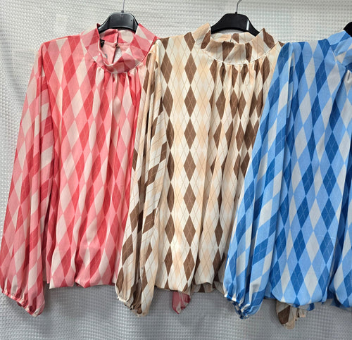 Harlequin Diamond Print Bubble Hem Blouse