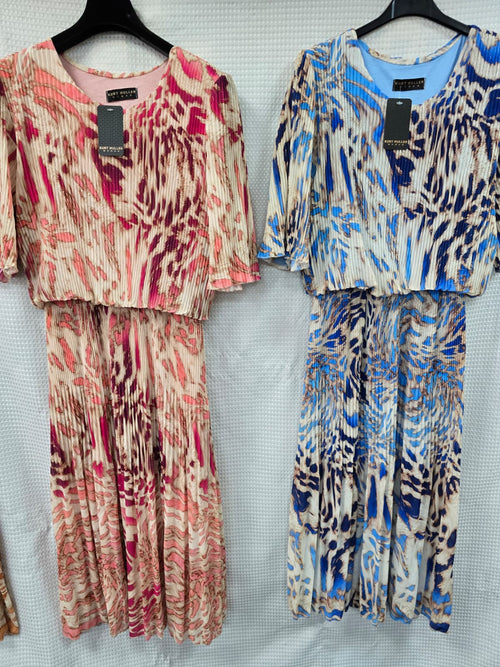 Lola Crew Neck Plisee Pleated Maxi Dress