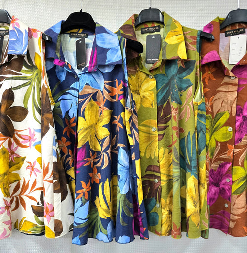 Funky Palms Collar Top