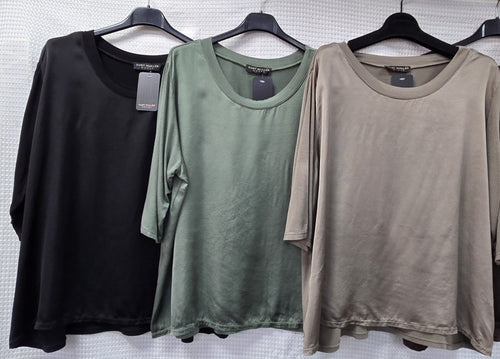 Crew Neck Sateen Top