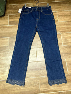 Crochet Trim Indigo Wash Slim Fit  Jeans