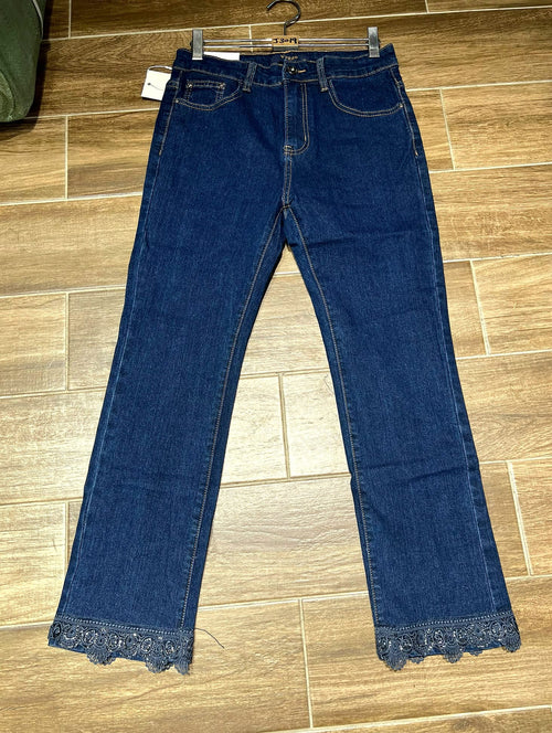Crochet Trim Indigo Wash Slim Fit  Jeans