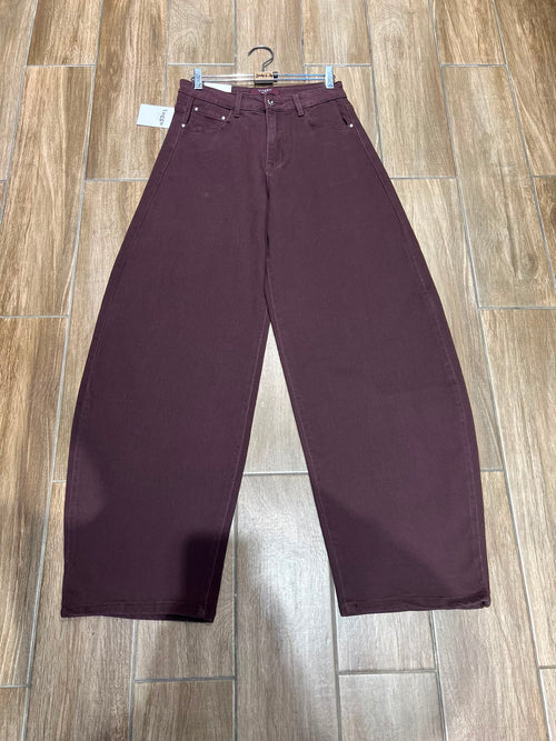 Burgundy Wine Balloon Voggo Jeans