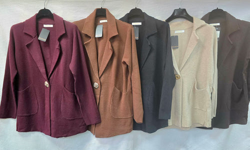 Gold Broch Collar Pocket Cardigan