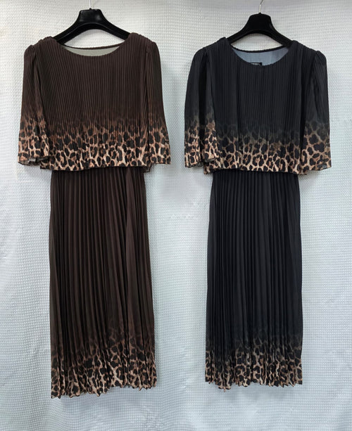 Leopard Digital Print Cape Pleated Maxi Dress