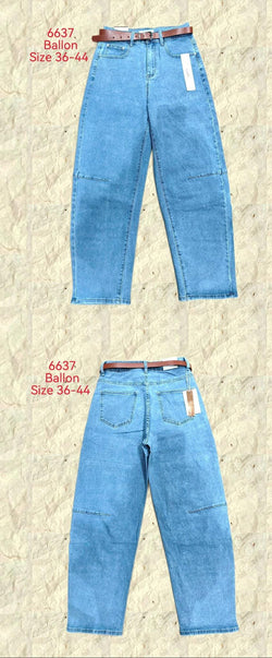 Balloon Light Wash Denim Jeans with Brown Belt