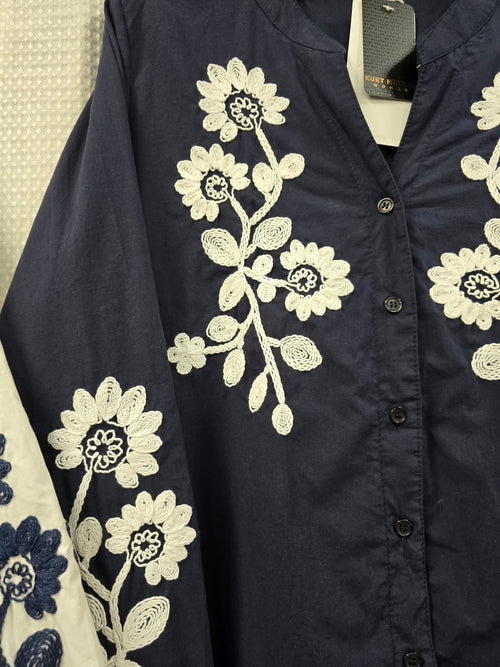 Cotton Daisy Embroidery Long sleeve Blouse