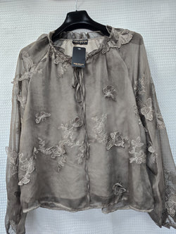 Luxury Butterfly Embroidery Blouse