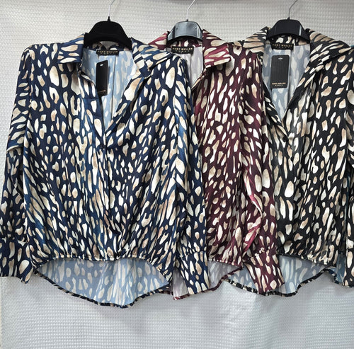 Tonal Print Padded Shoulder Blouse