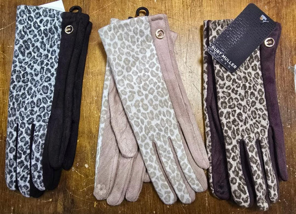 Suedette Leopard Print Contrast Gloves